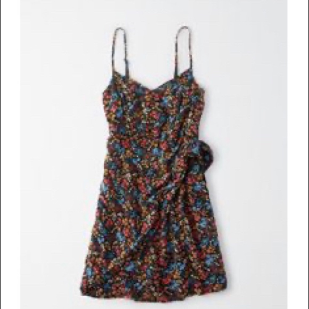 AEO Tie-up wrap dress (NWT) (Floral)